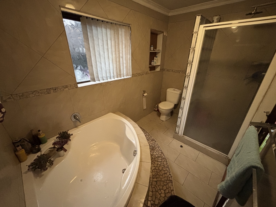 3 Bedroom Property for Sale in Colorado Park Western Cape